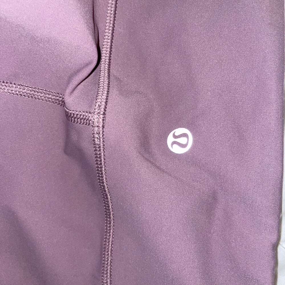Lululemon low rise cropped legging